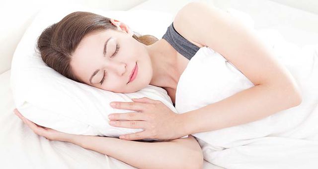 giấc ngủ ảnh hưởng phục hồi da lão hóa